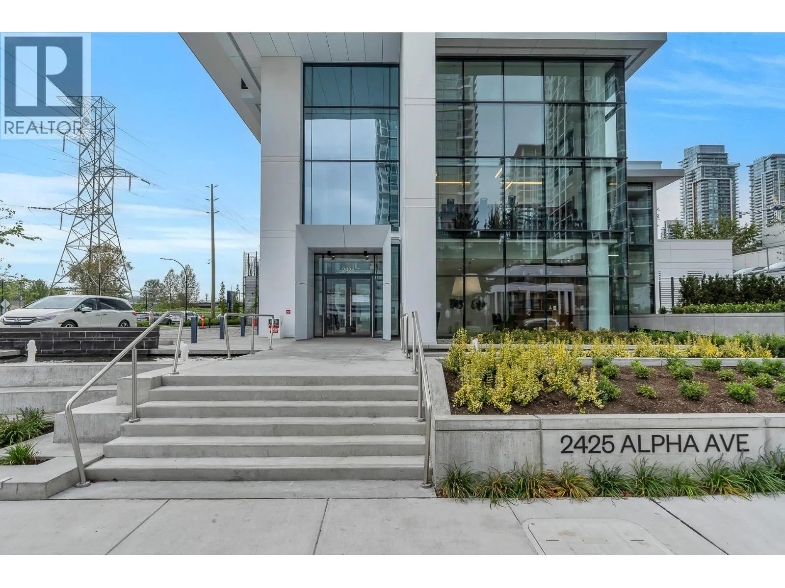 2501 2425 ALPHA AVENUE