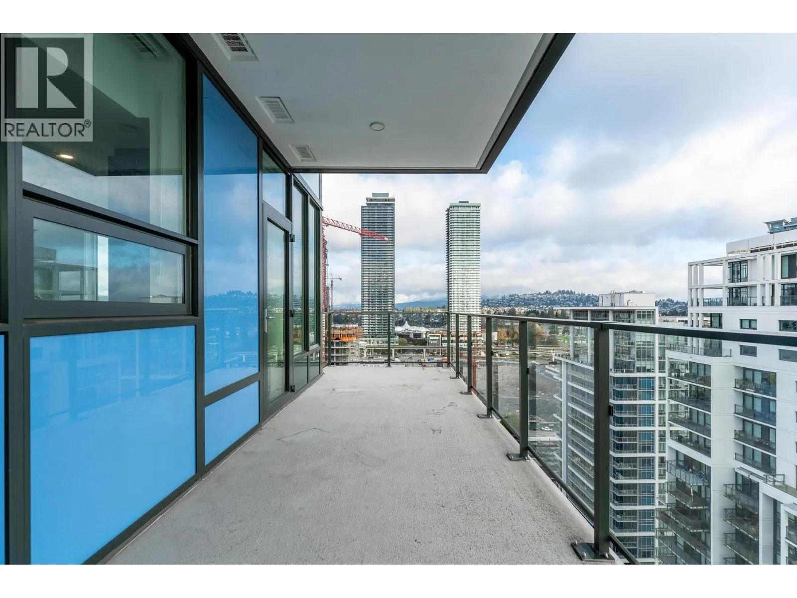 2501 2425 ALPHA AVENUE