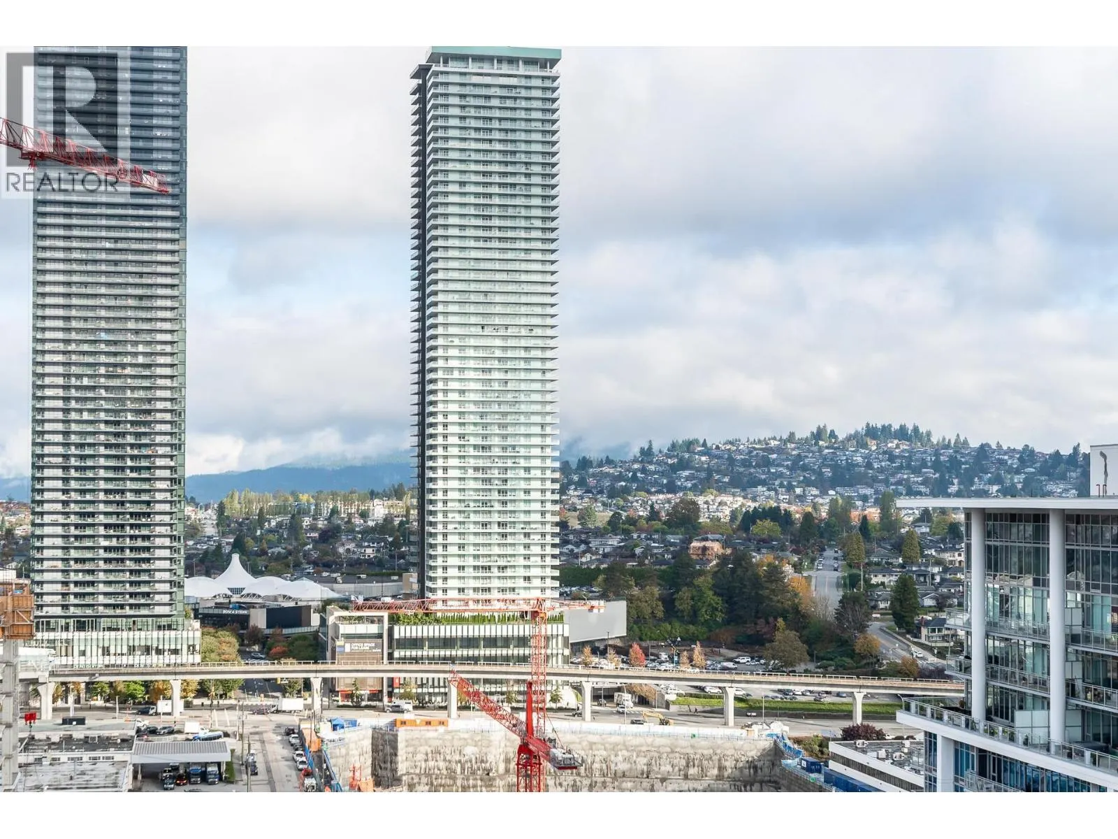 2501 2425 ALPHA AVENUE