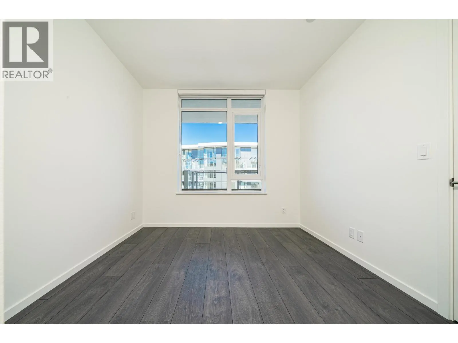 1209 6500 MINORU BOULEVARD