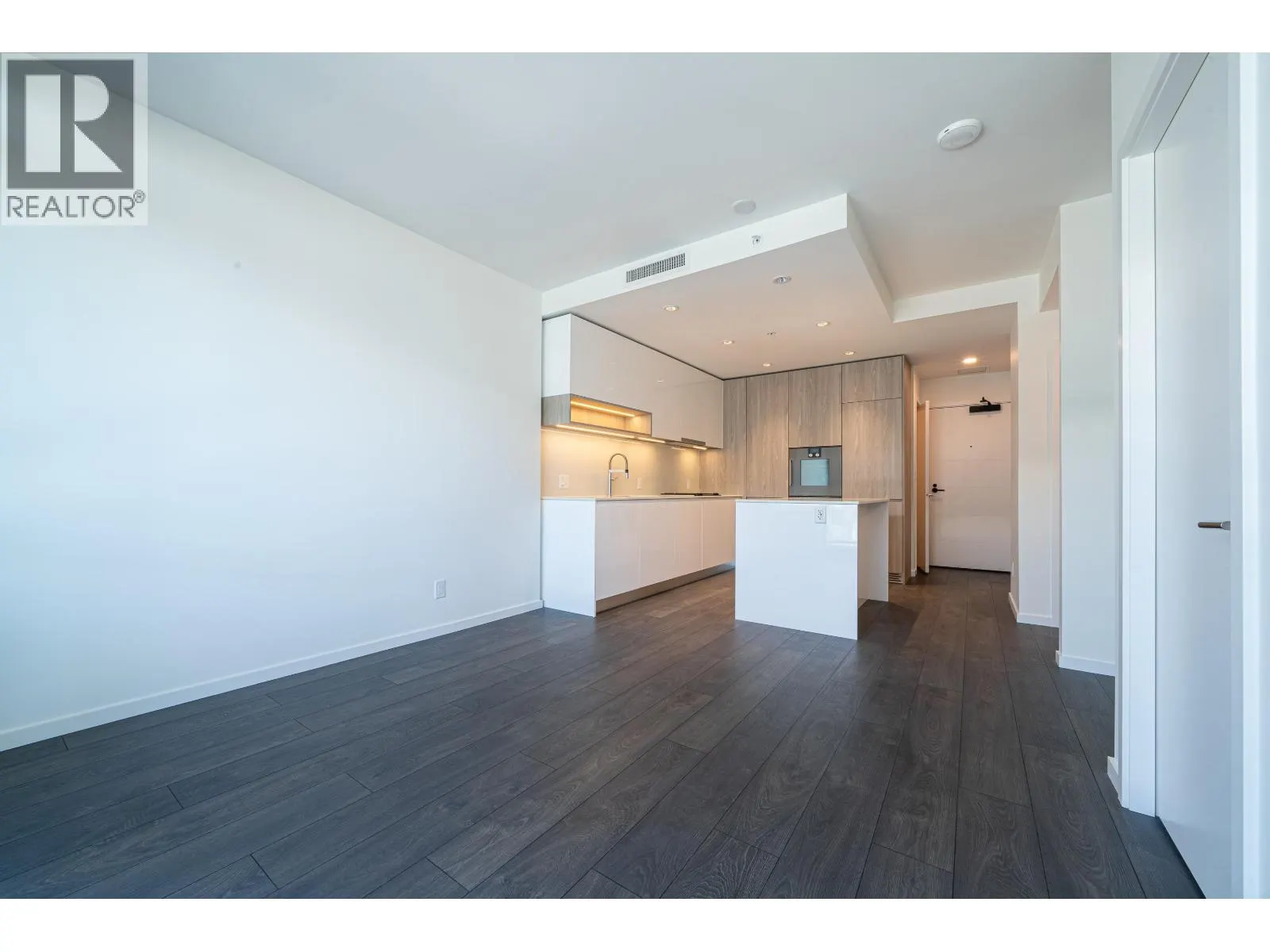 1209 6500 MINORU BOULEVARD
