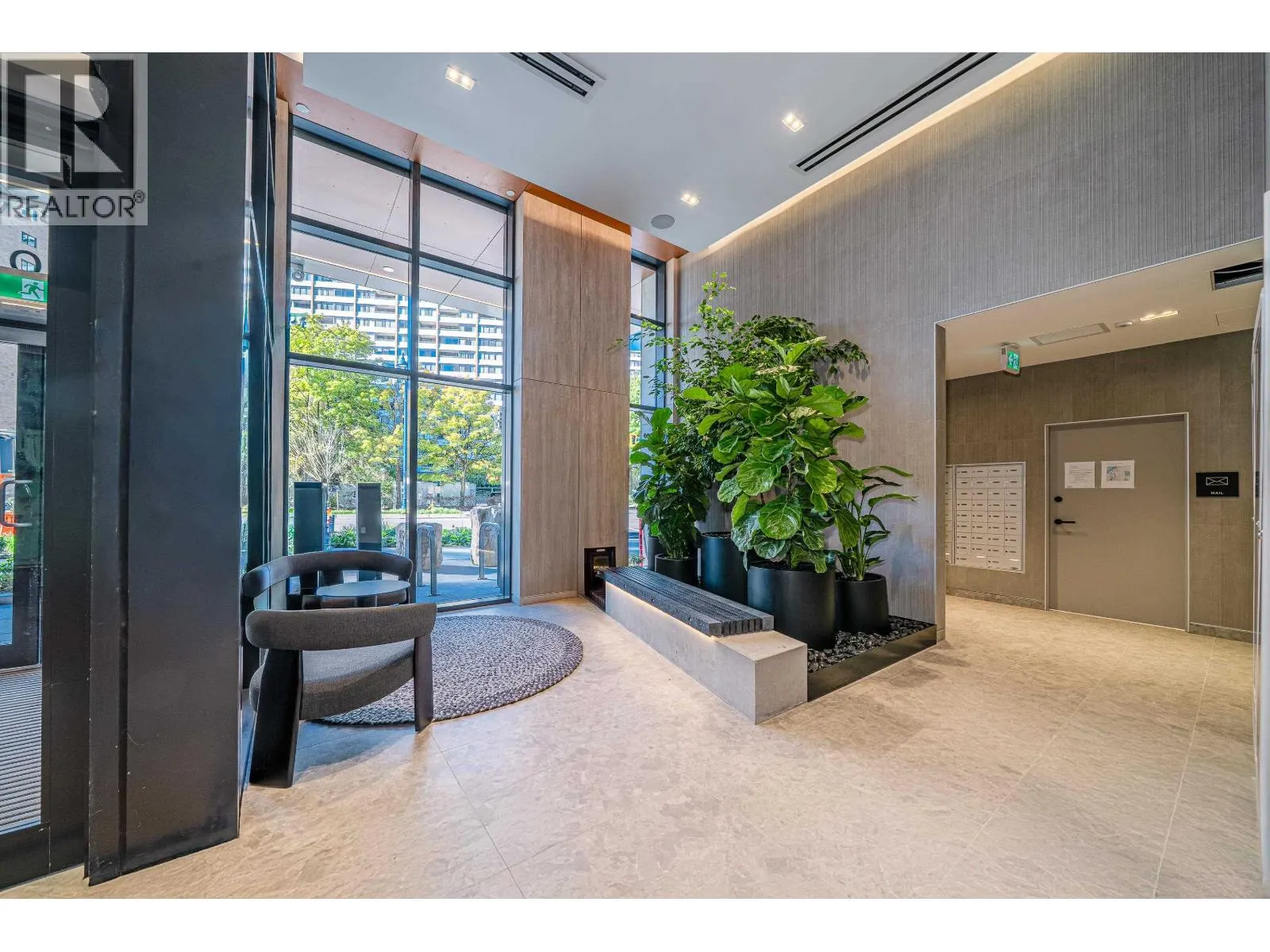 1209 6500 MINORU BOULEVARD