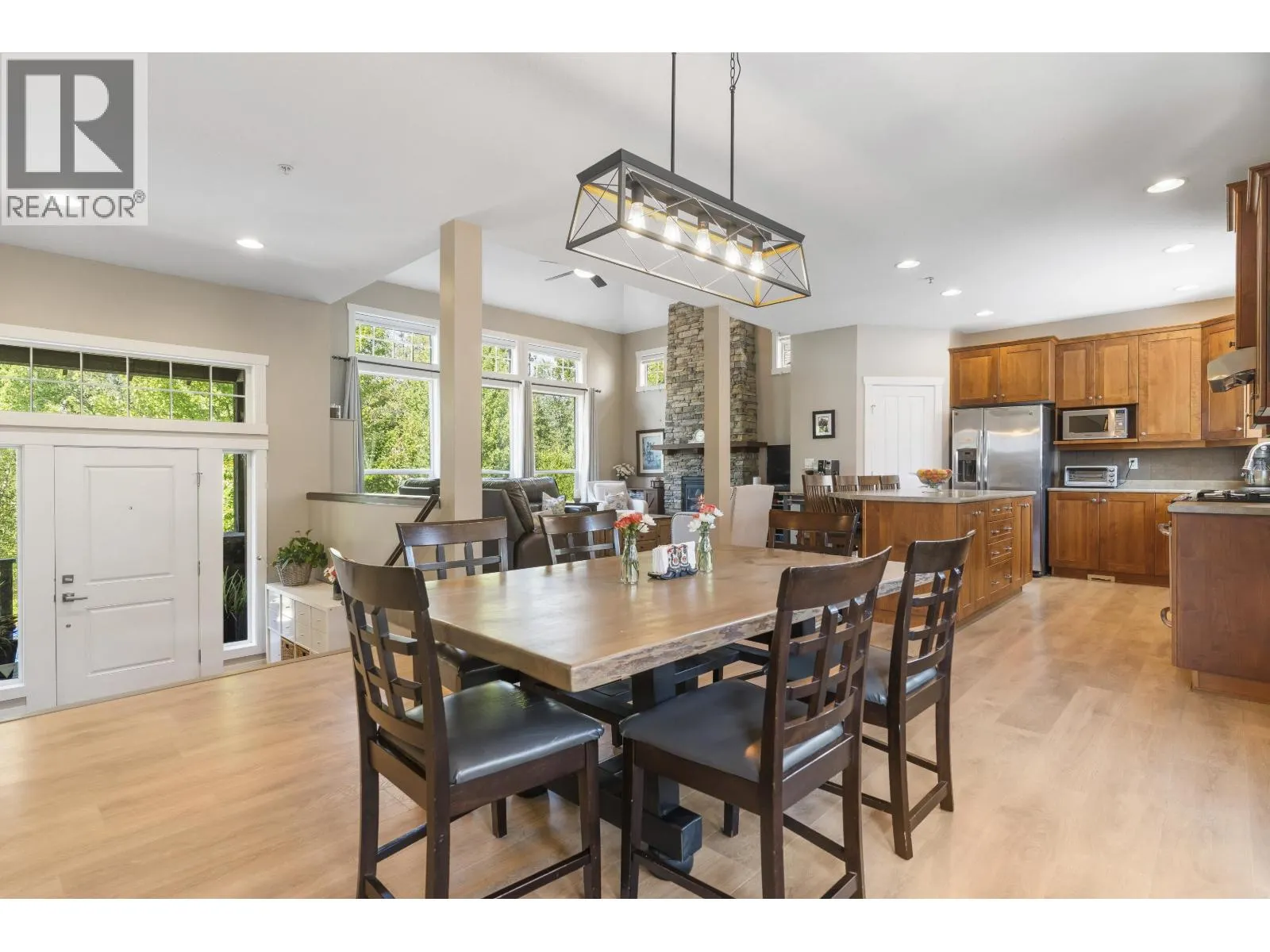 22810 FOREMAN DRIVE