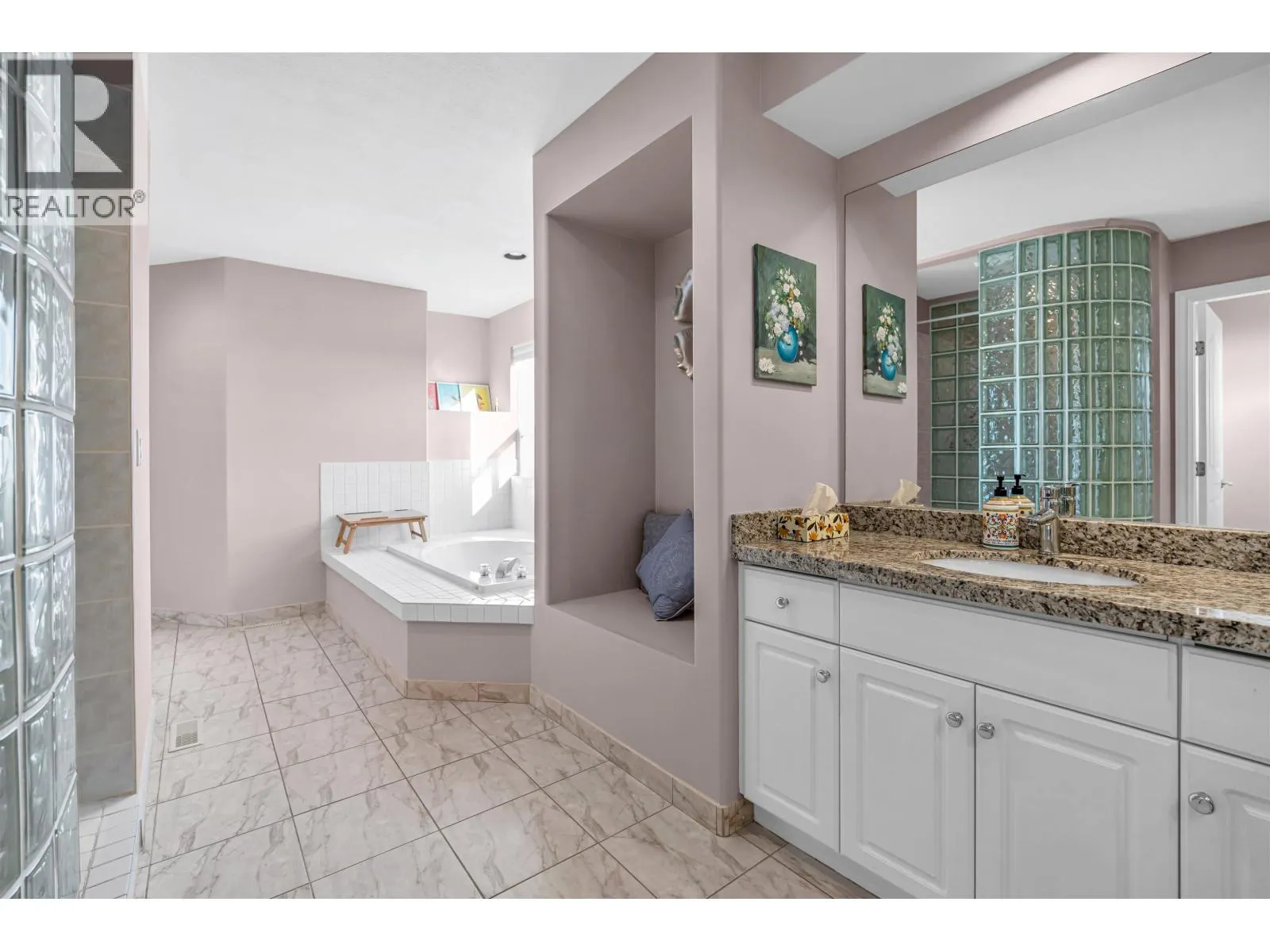 3112 QUINTETTE CRESCENT