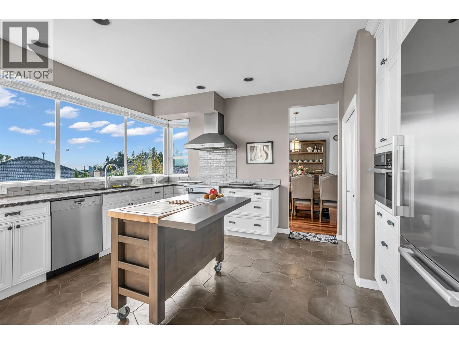 3112 QUINTETTE CRESCENT