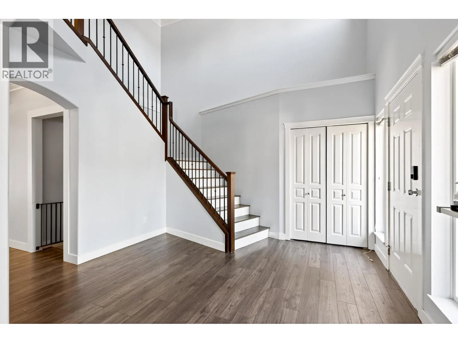 1118 11497 236 STREET