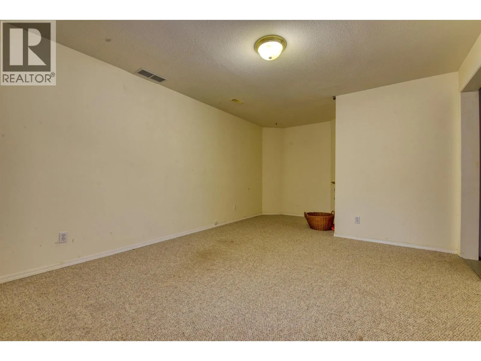 7 500 WOTZKE DRIVE