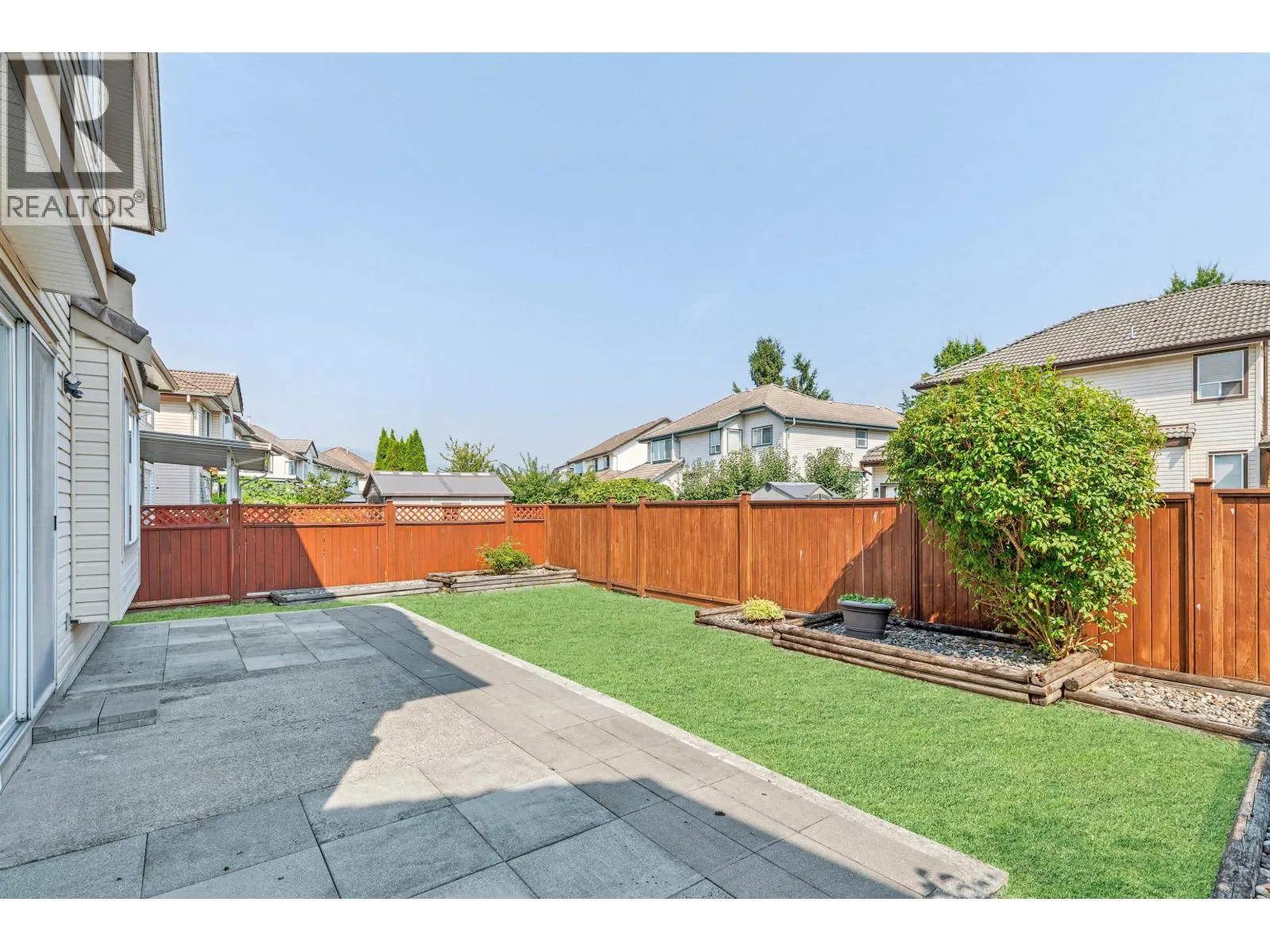 1239 THAMES CLOSE