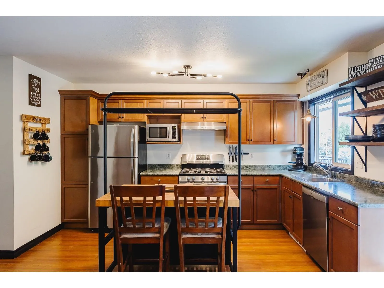 7 46608 YALE ROAD|Chilliwack Proper East