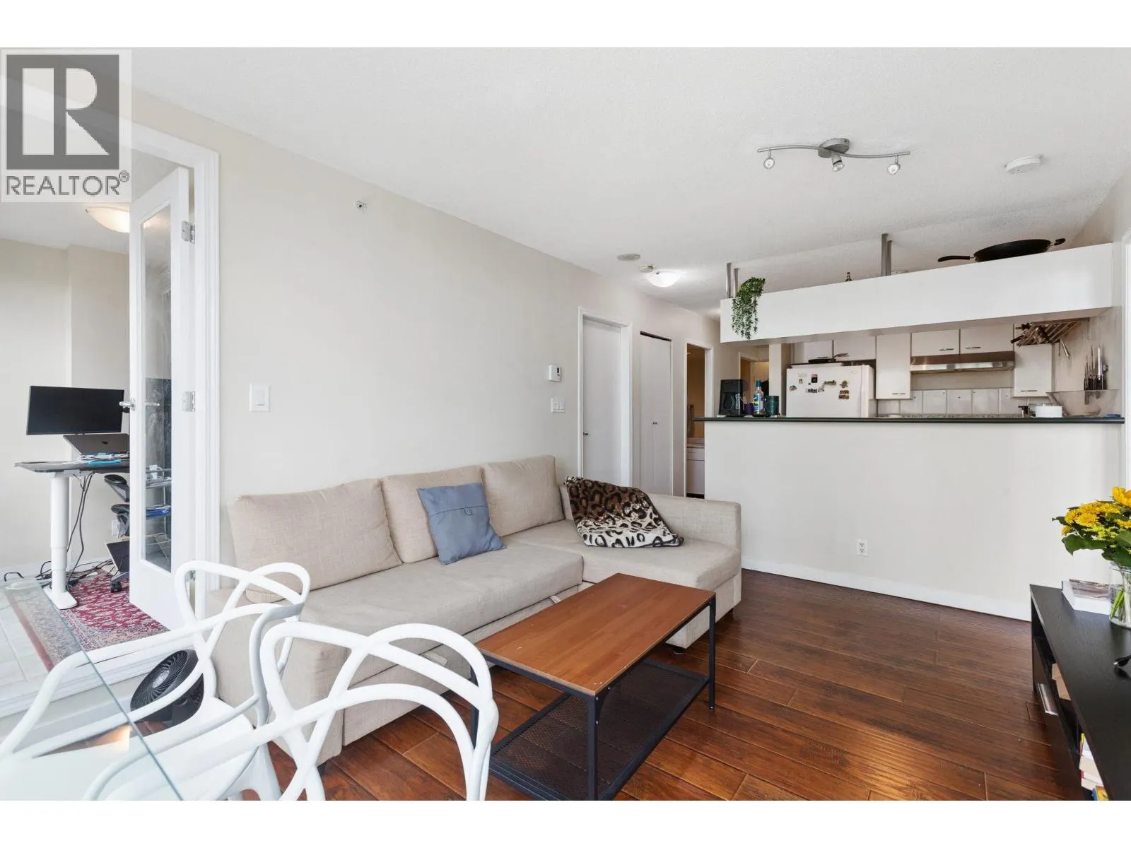 2007 1331 ALBERNI STREET
