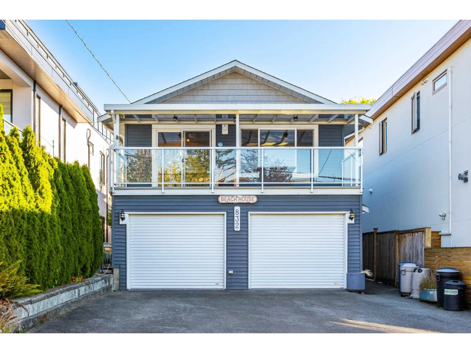 832 STEVENS STREET