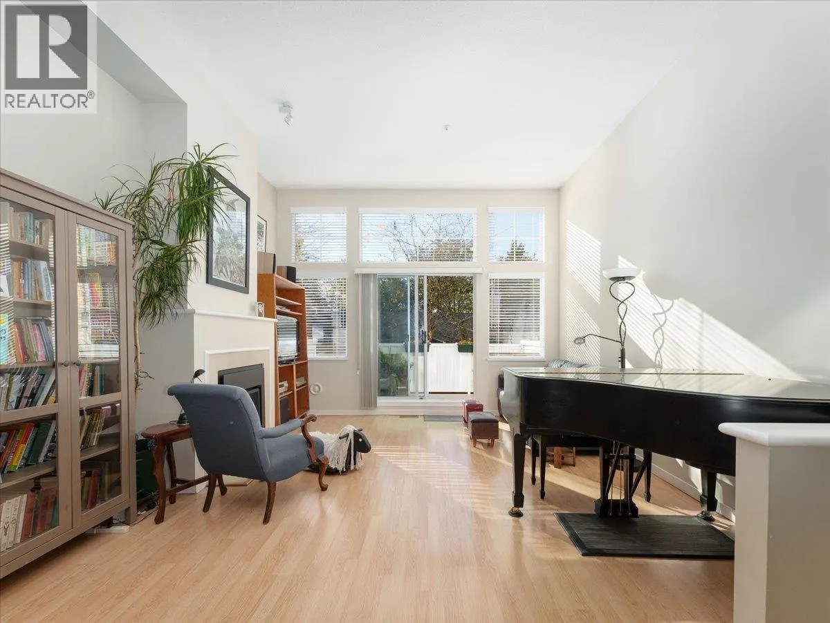 5 3588 WHITNEY PLACE