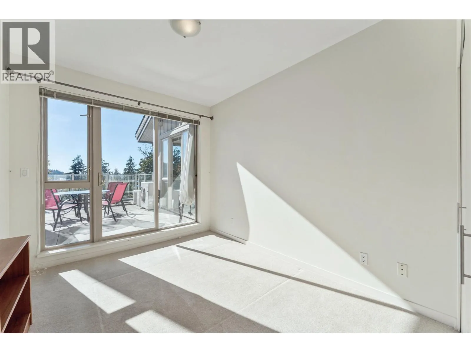 509 560 RAVEN WOODS DRIVE