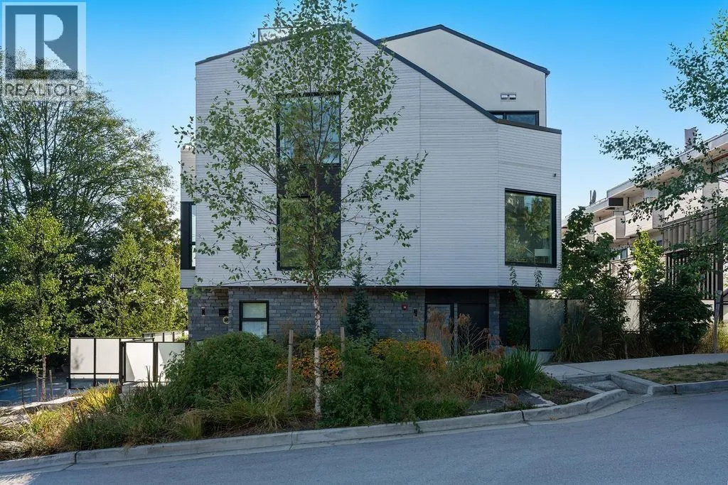 201 650 E 2ND STREET
