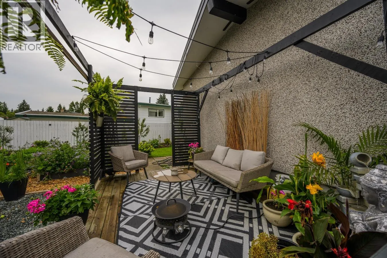288 MCDERMID DRIVE