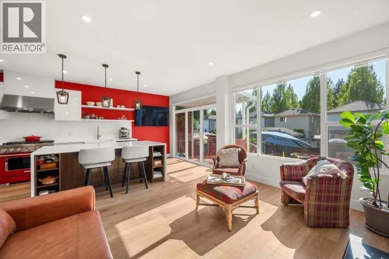 10091 243 STREET