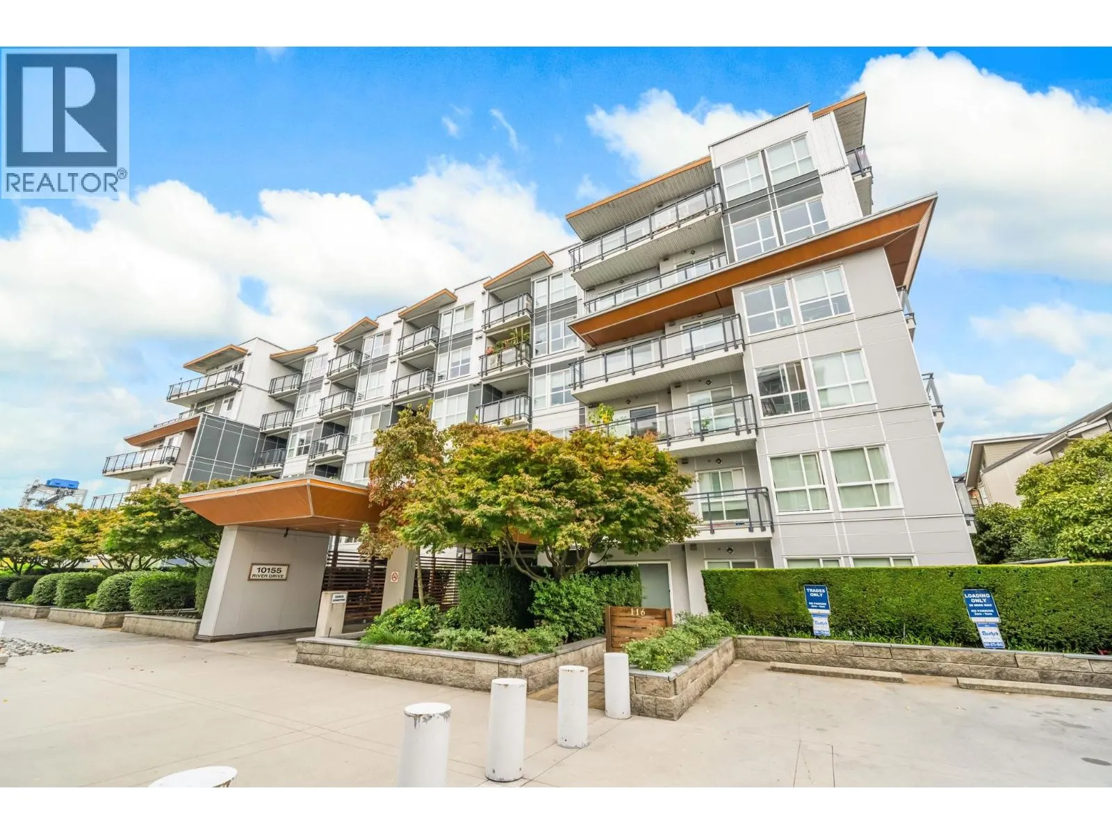 313 10155 RIVER DRIVE
