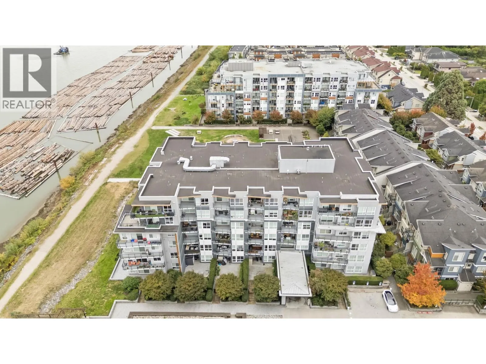 313 10155 RIVER DRIVE