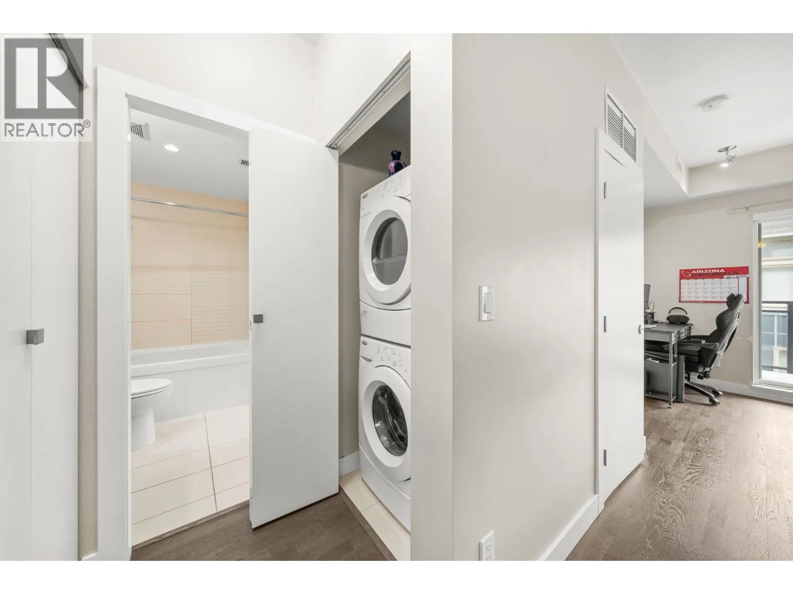313 10155 RIVER DRIVE