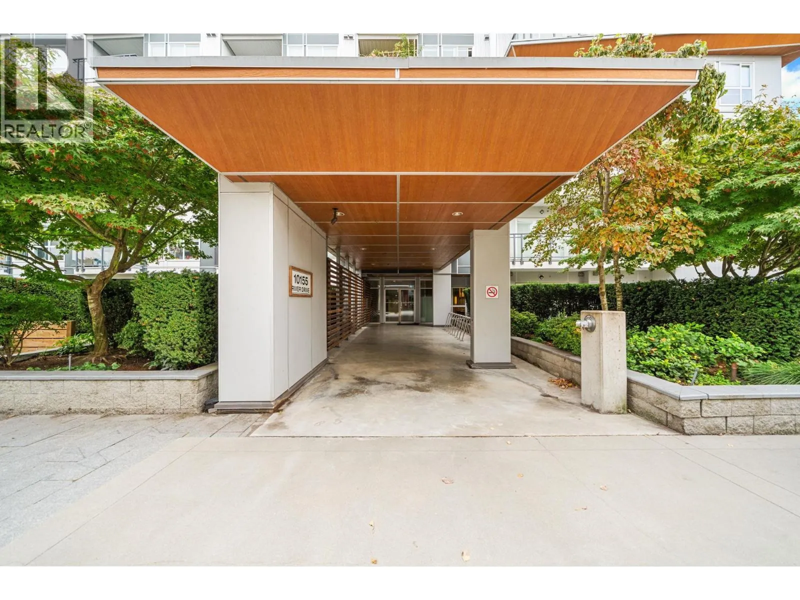 313 10155 RIVER DRIVE
