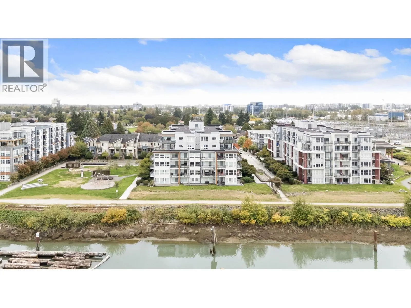 313 10155 RIVER DRIVE