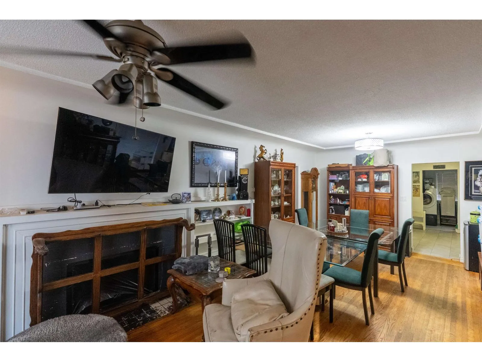 8037 160 STREET