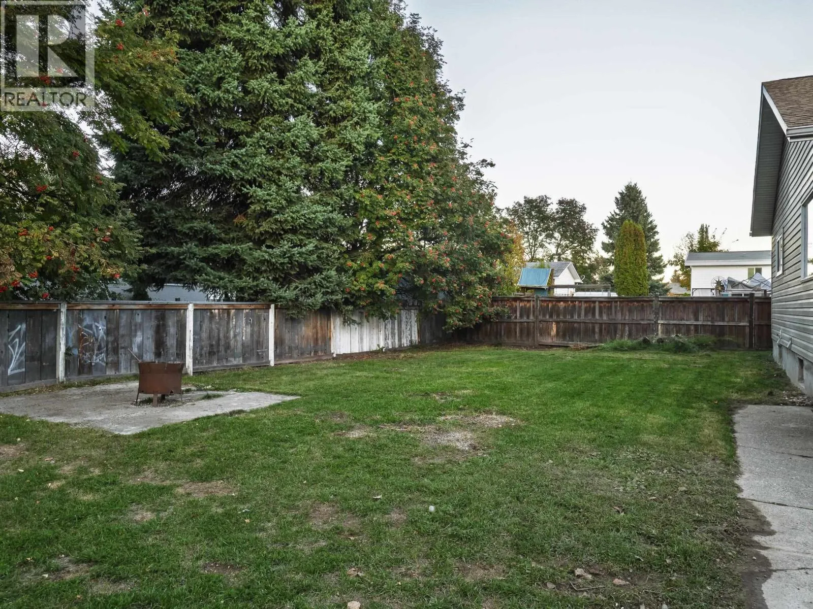 380 RILEY DRIVE