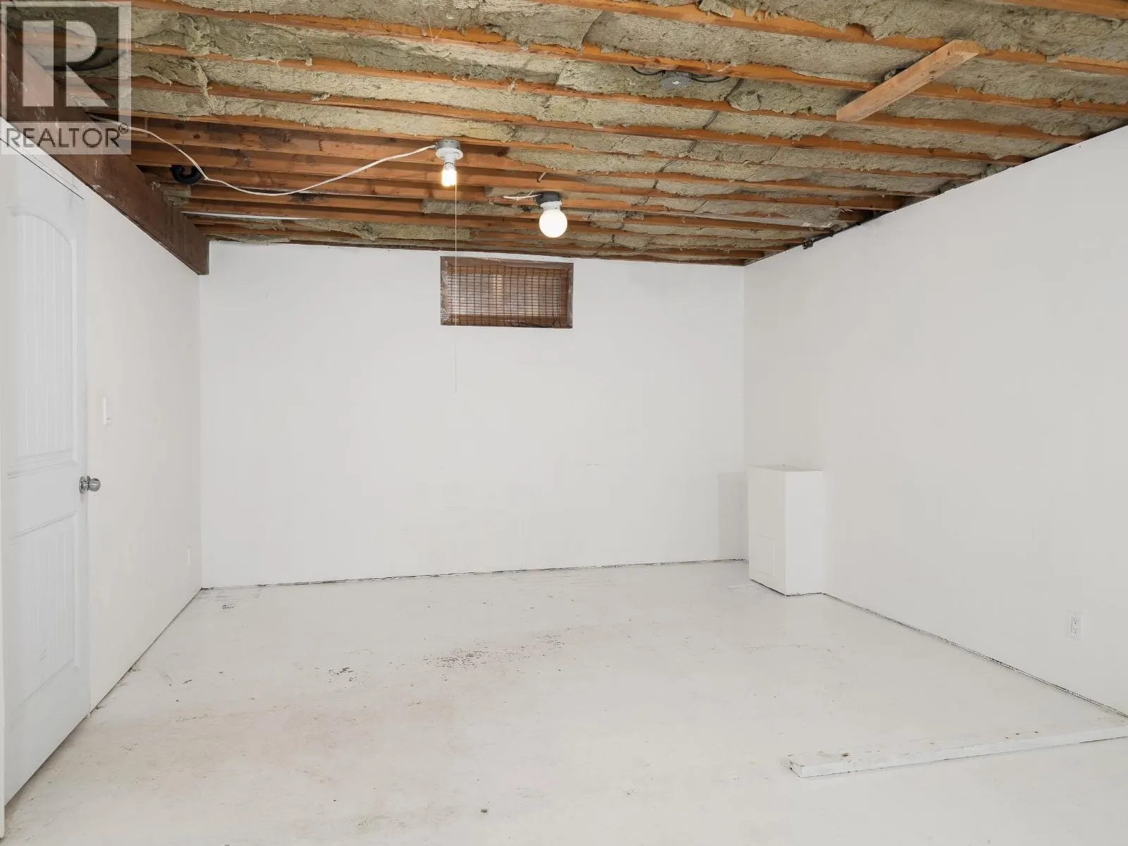 380 RILEY DRIVE