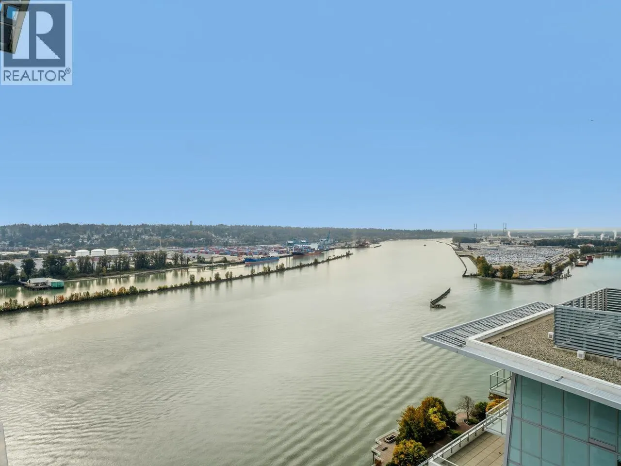 3203 908 QUAYSIDE DRIVE