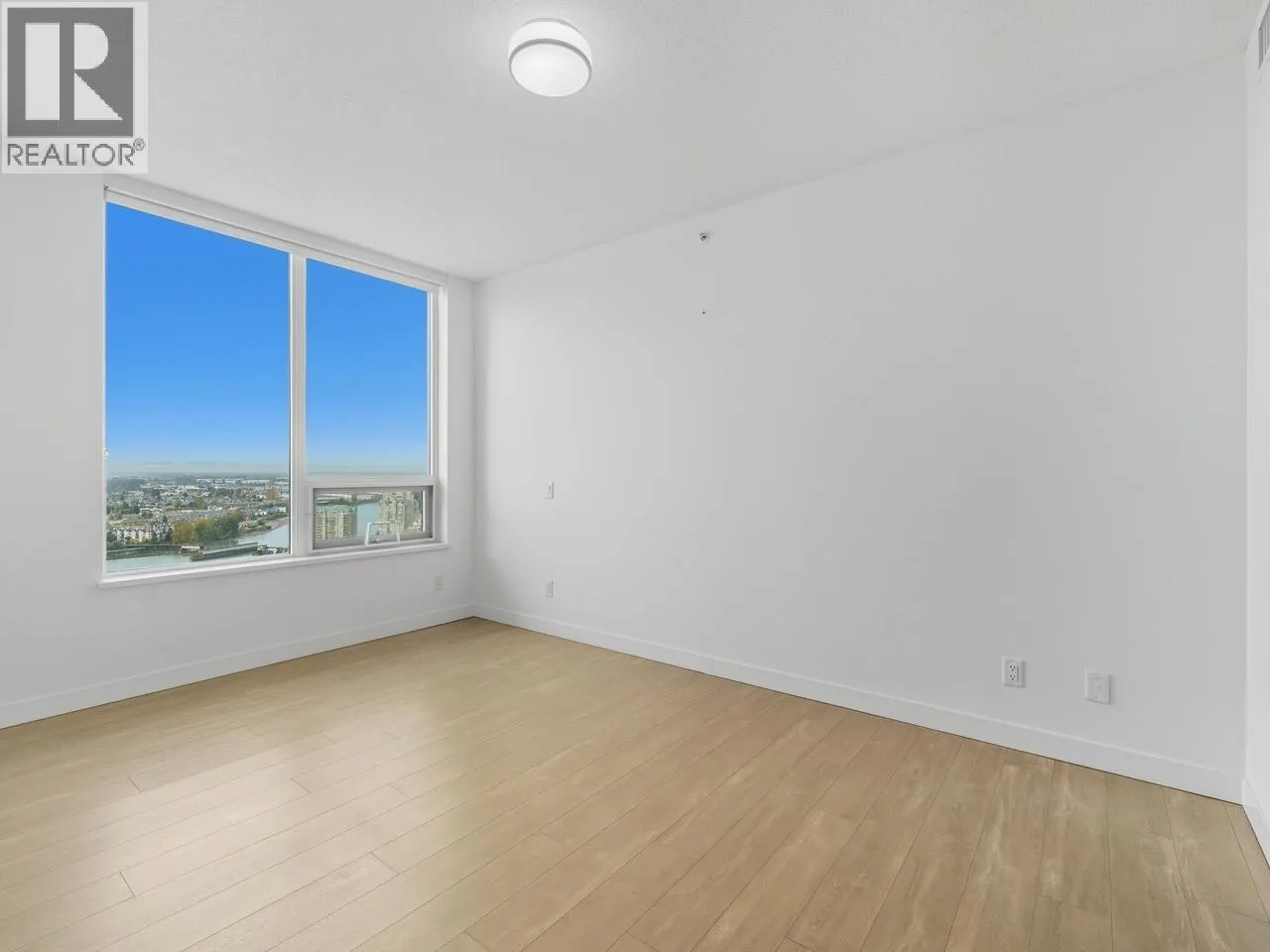 3203 908 QUAYSIDE DRIVE