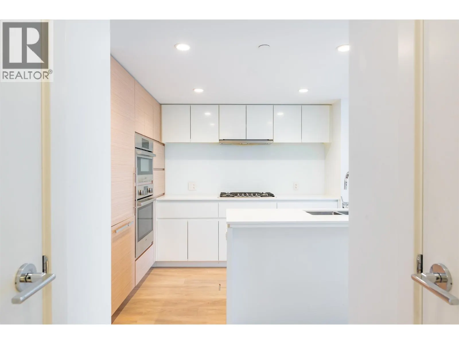 1410 5508 HOLLYBRIDGE WAY
