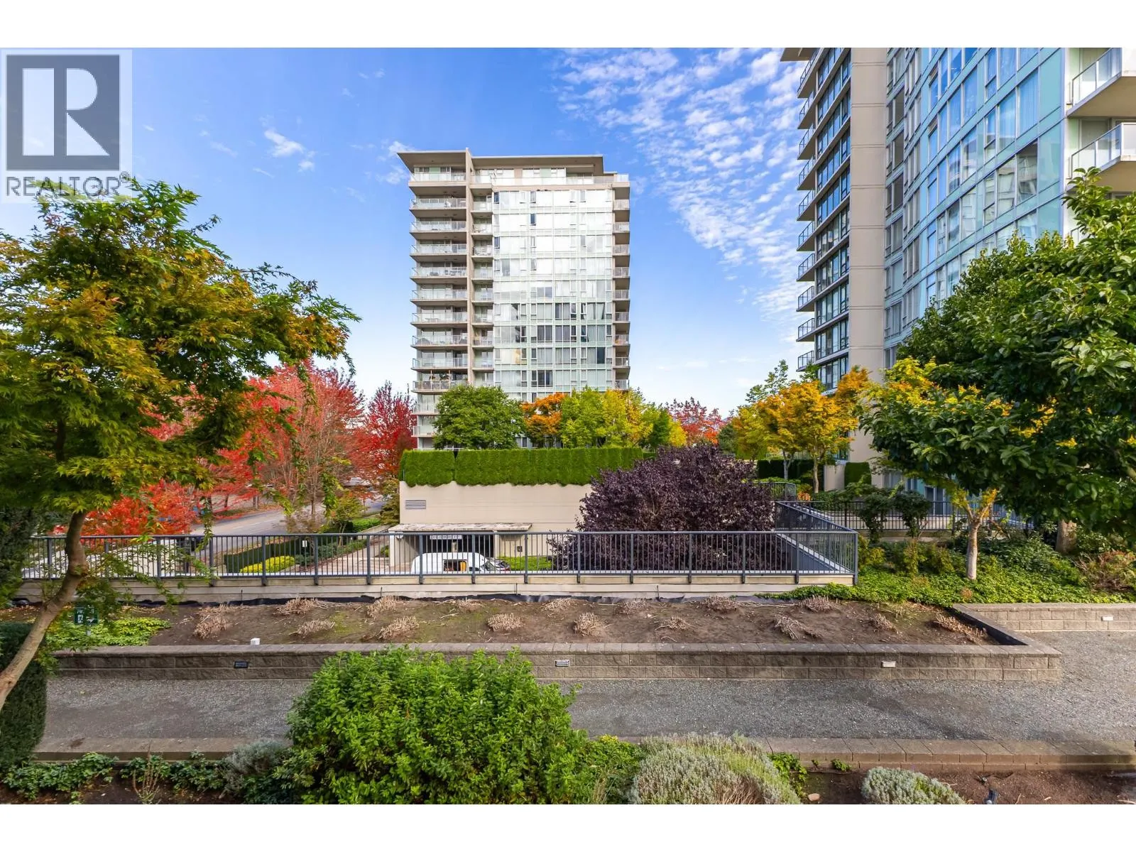 503 5088 KWANTLEN STREET