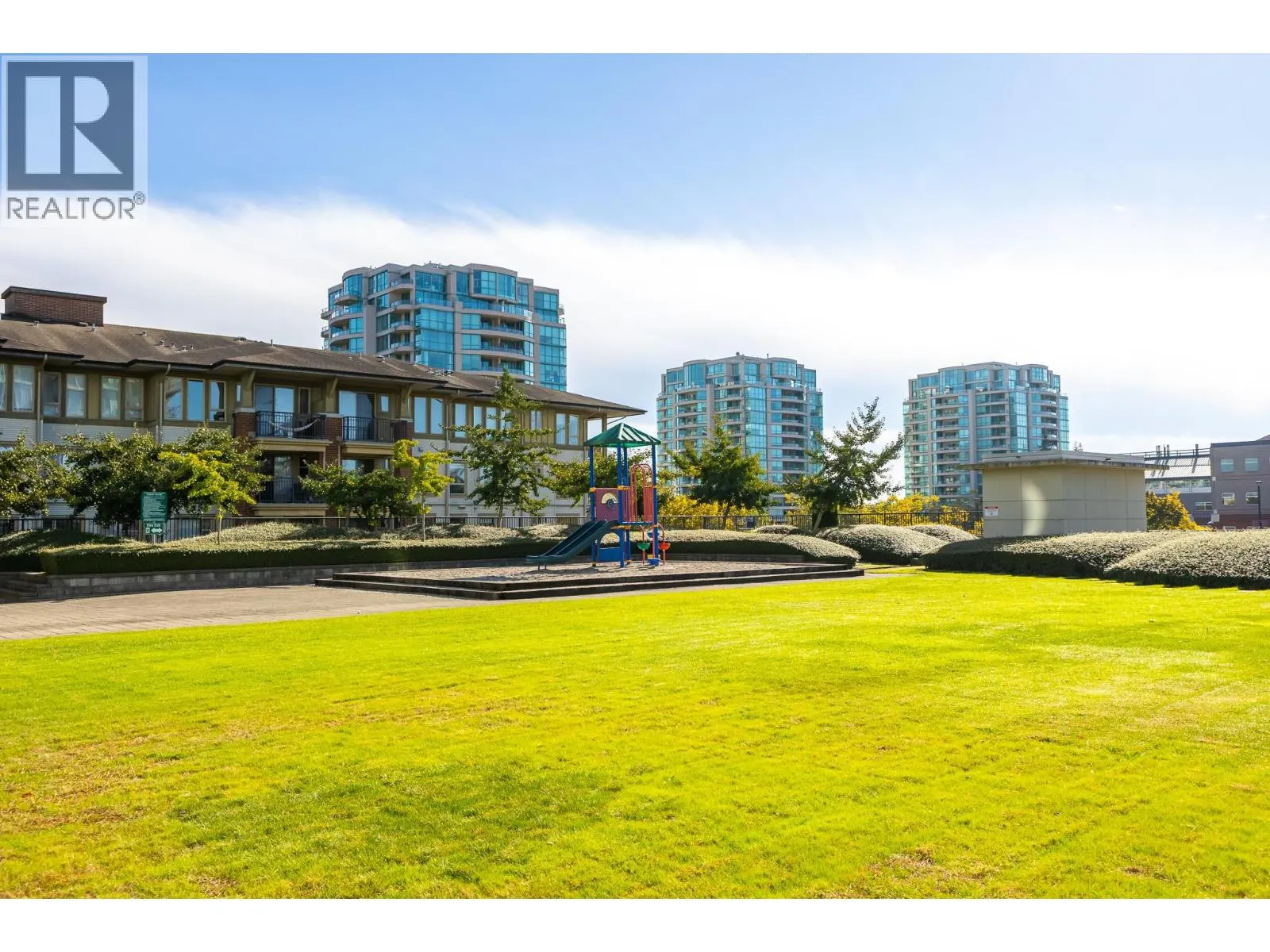 503 5088 KWANTLEN STREET