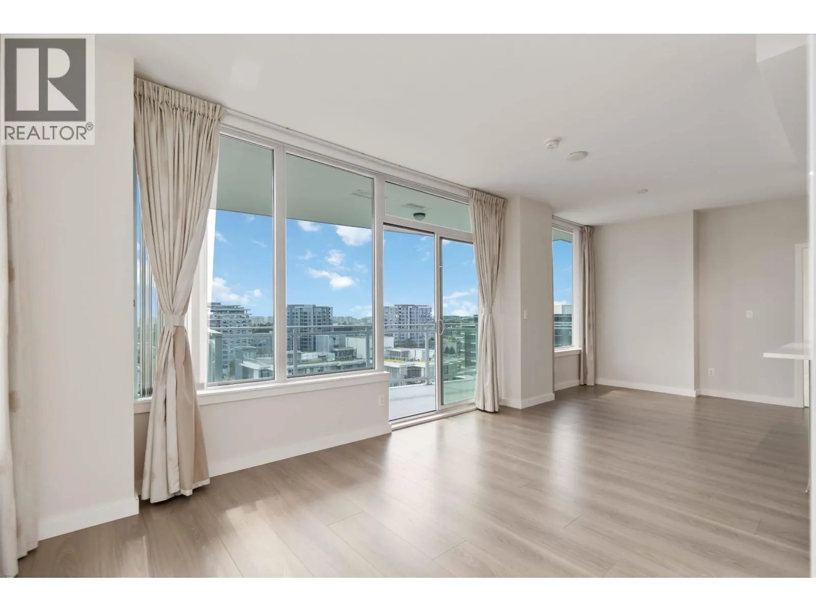 1507 8688 HAZELBRIDGE WAY