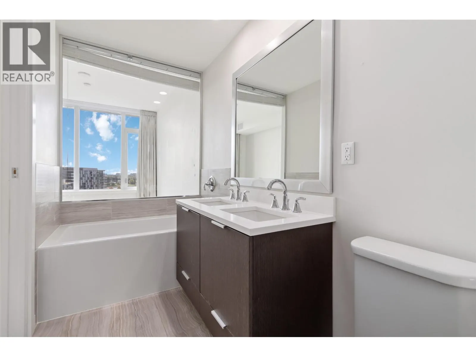 1507 8688 HAZELBRIDGE WAY