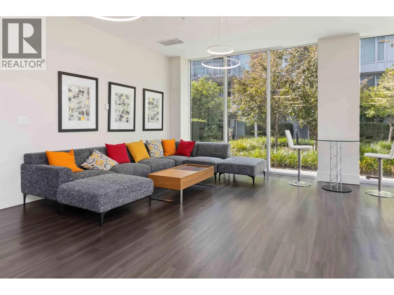 1507 8688 HAZELBRIDGE WAY