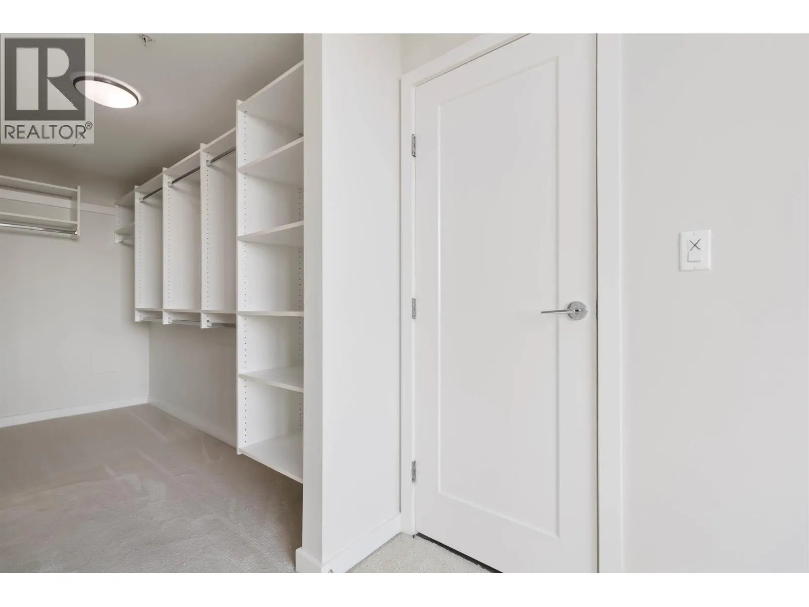 1507 8688 HAZELBRIDGE WAY