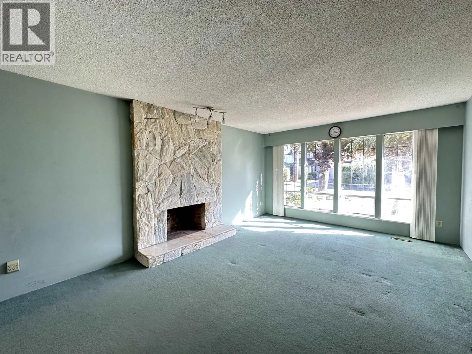 8691 DOULTON PLACE