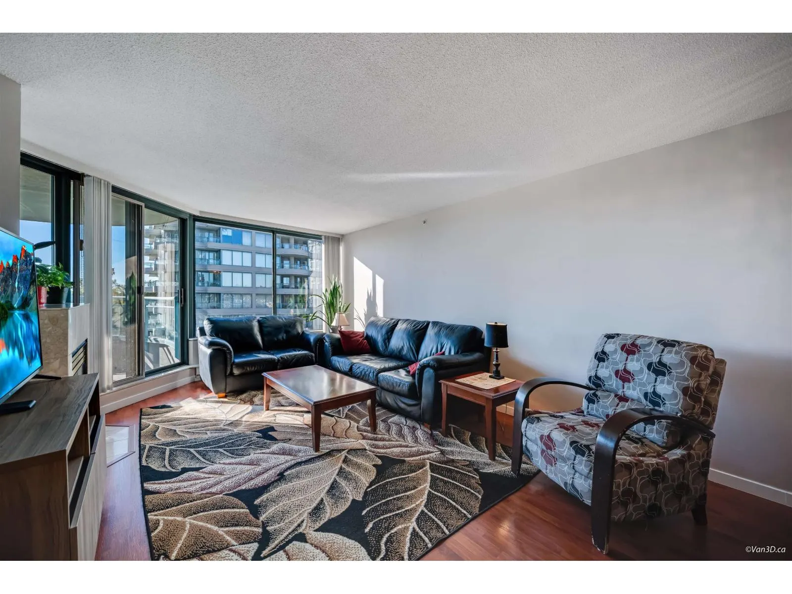 904 13383 108 AVENUE