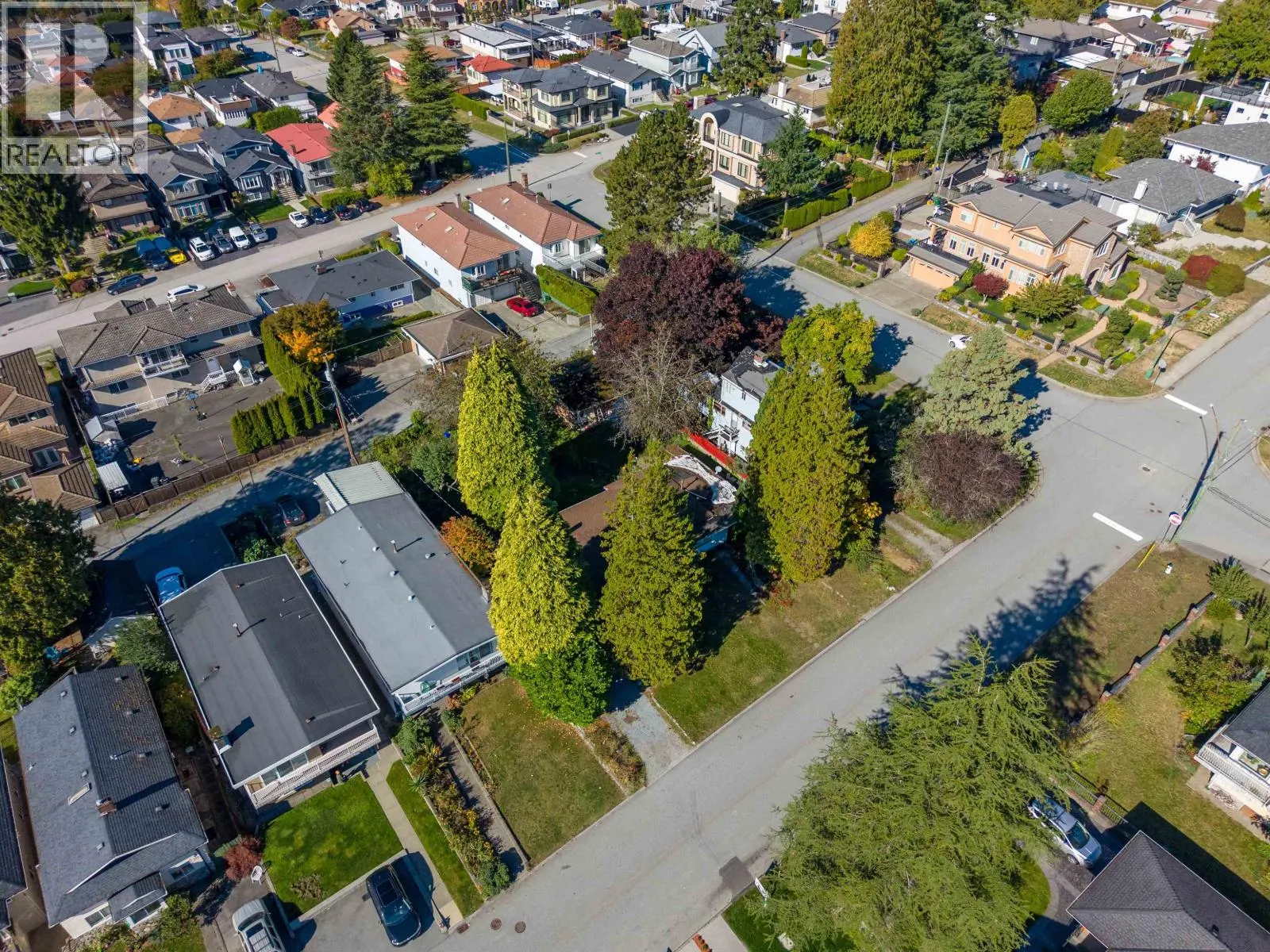 123 N GROSVENOR AVENUE