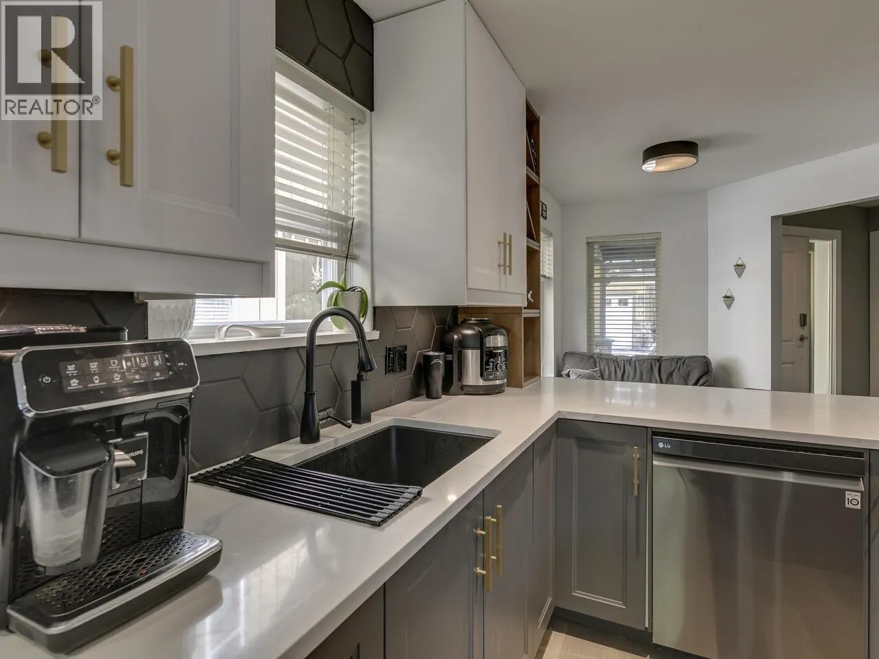 32 41050 TANTALUS ROAD
