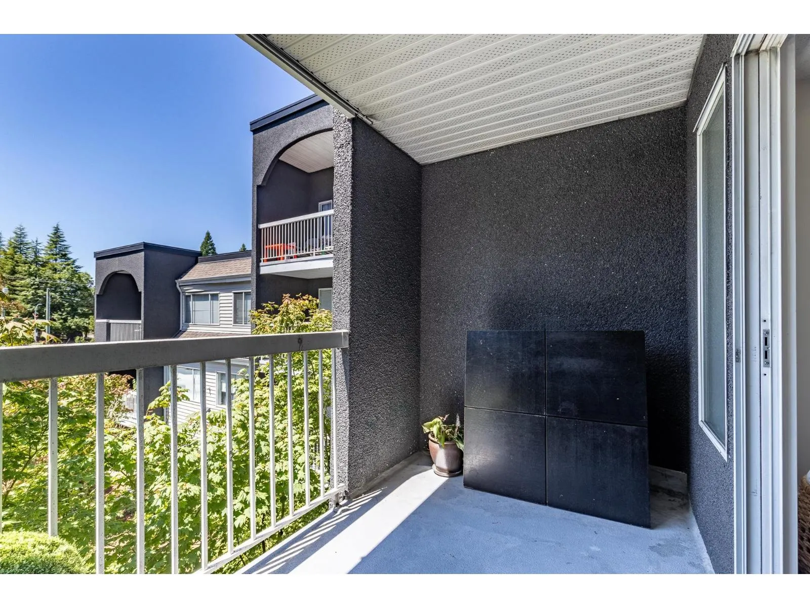 202 5700 200 STREET