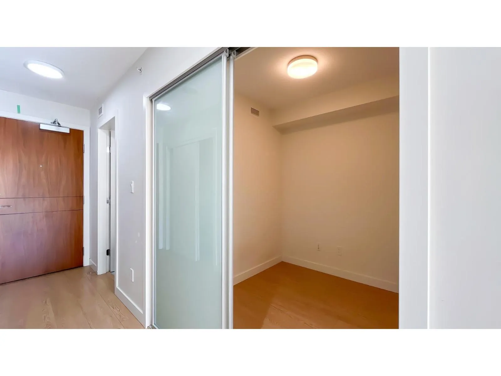 1105 13750 100 AVENUE