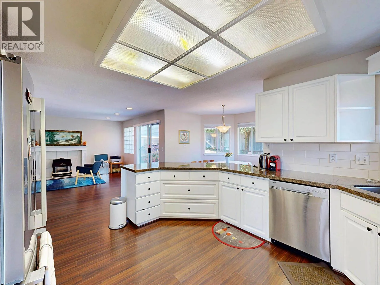 2910 KALAMALKA DRIVE
