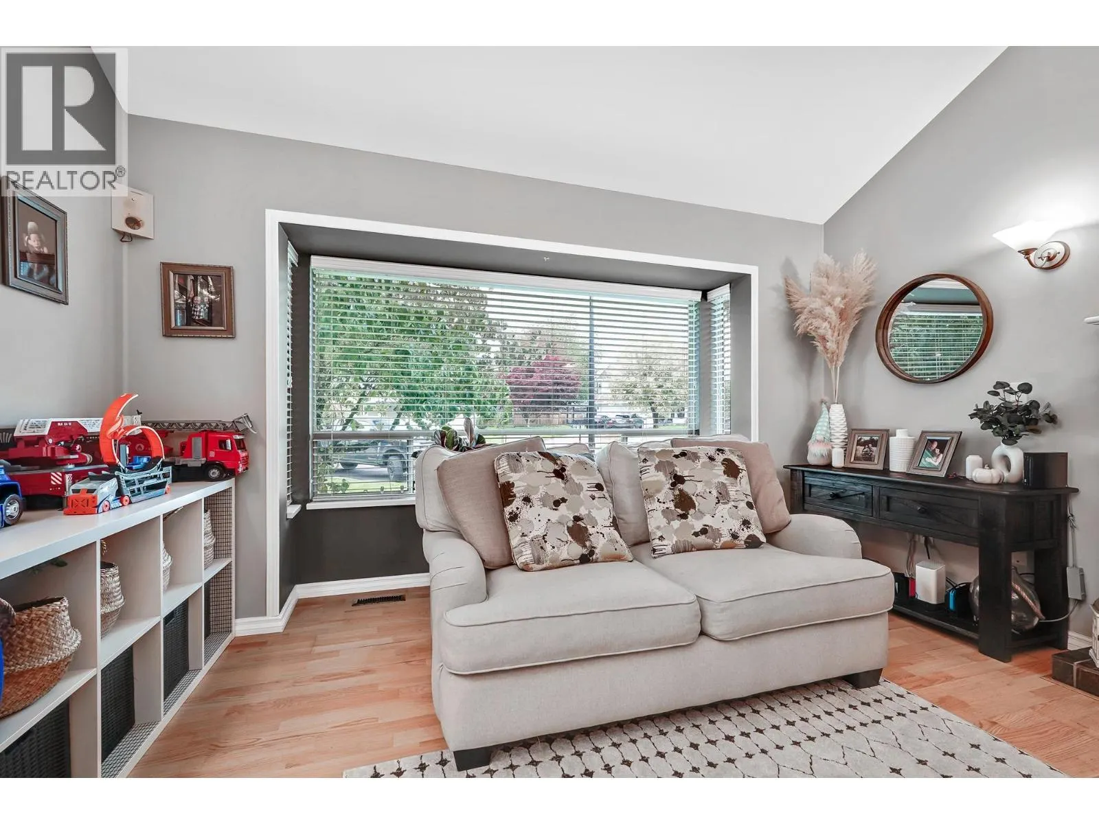 24810 118B AVENUE