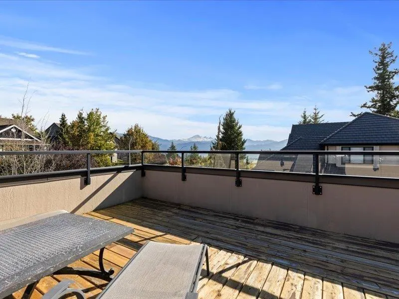 2453 EAGLE MOUNTAIN DRIVE