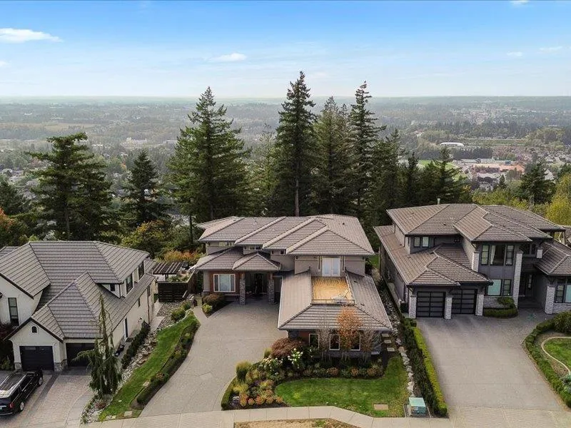 2453 EAGLE MOUNTAIN DRIVE