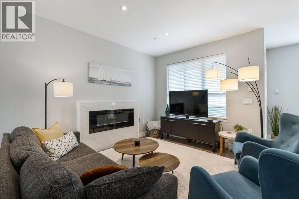 16 24086 104 AVENUE
