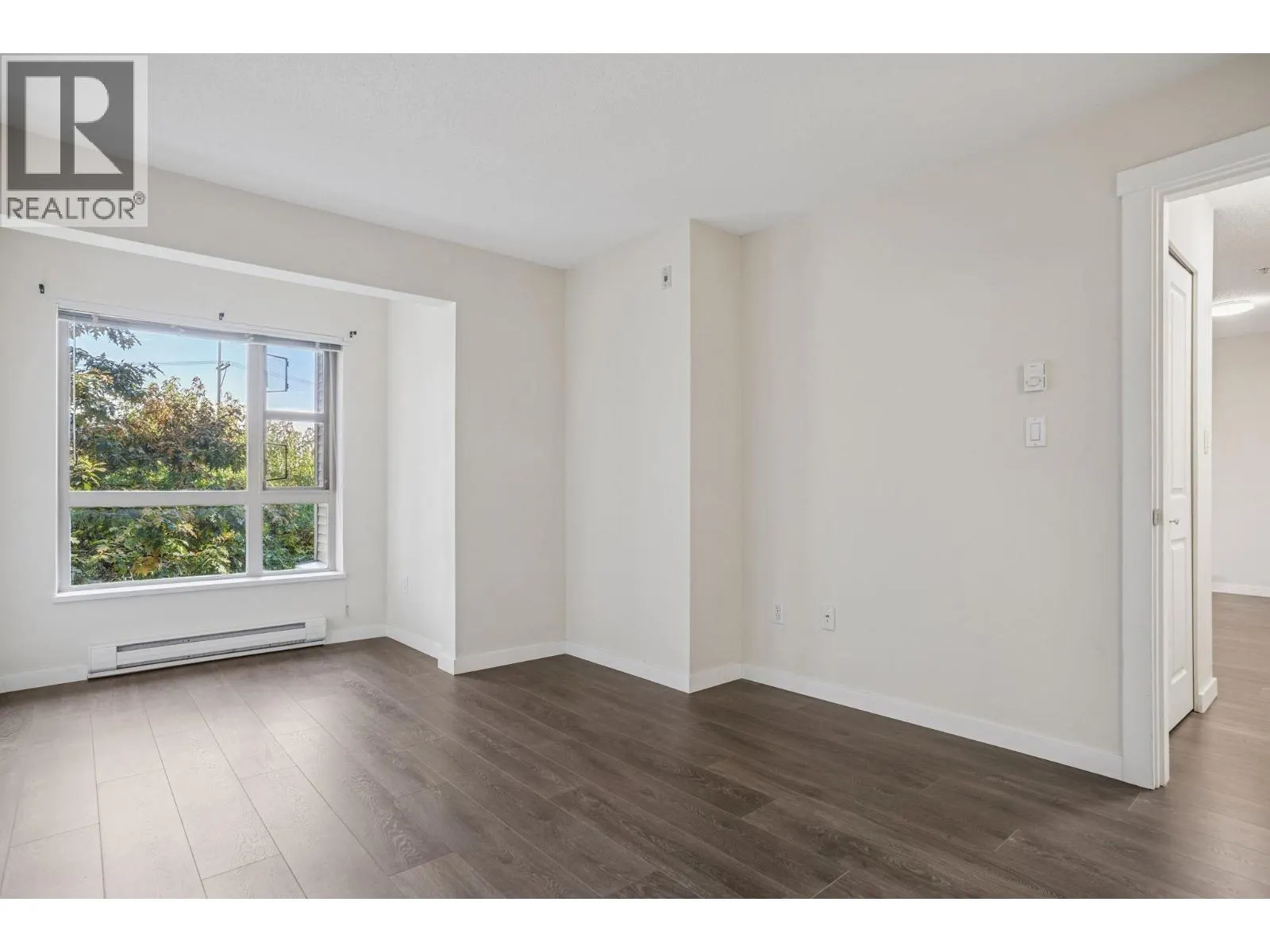 1215 5115 GARDEN CITY ROAD