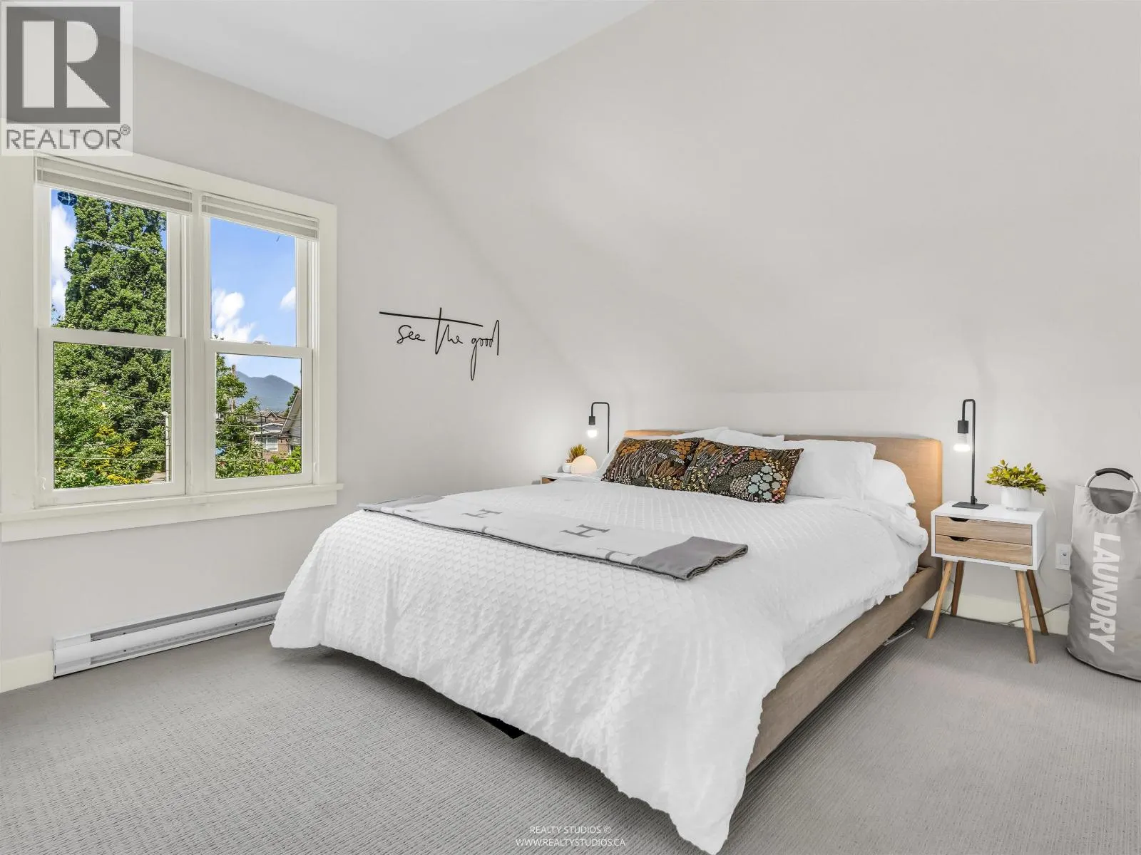 91 E 27TH AVENUE